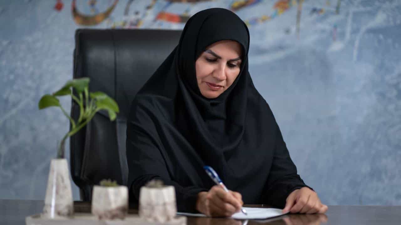 ۲۲ مرداد روز تشکل ها:  اجازه می‌دهیم، اما   رها می‌کنیم نقدی بر   روز تشکل ها