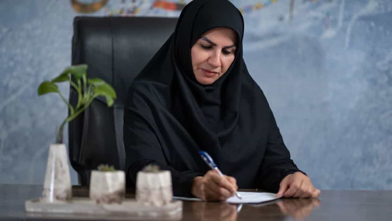 تلاقی طعم‌های کویر و دریا در نخلستان بافق؛ وقتی «هنر بومی» به موتور محرک اشتغال بدل می‌شود