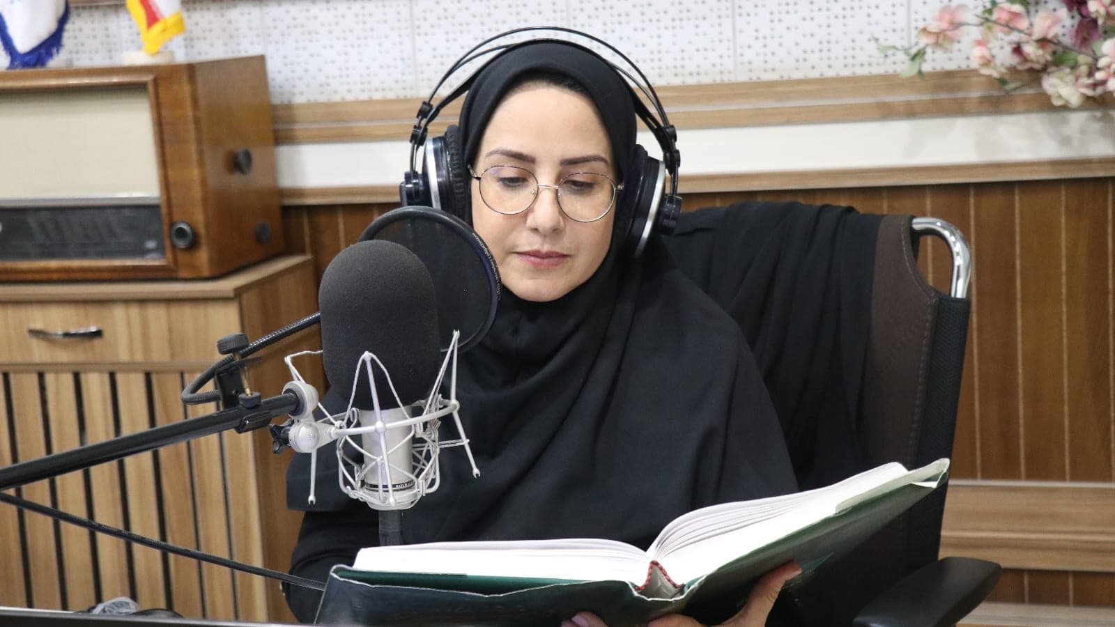   بررسی رادیویی نقش اشتغال خانگی در اشتغال‌زایی