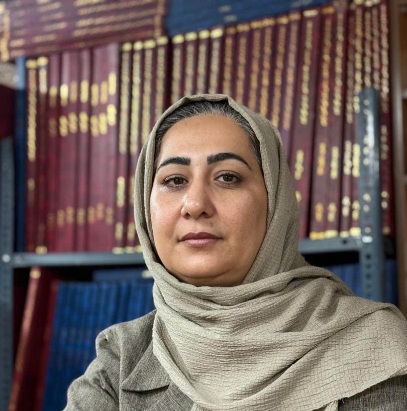 گفتگو با " سیما دهقان" بانوی کار آفرین بافقی: خیاطی؛ نوای موسیقیِ در زندگی